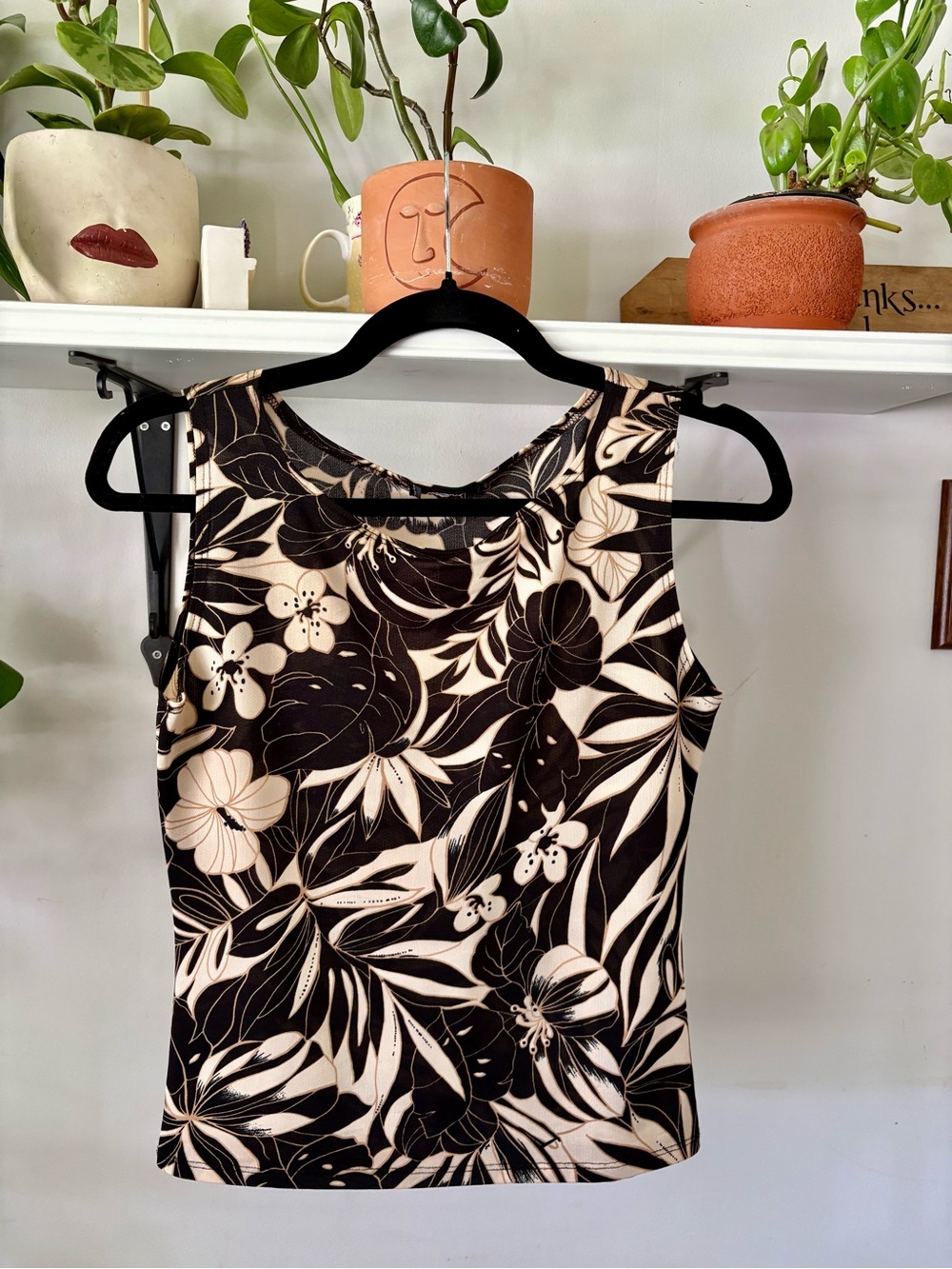 Black & Cream Floral Sleeveless Tank Top